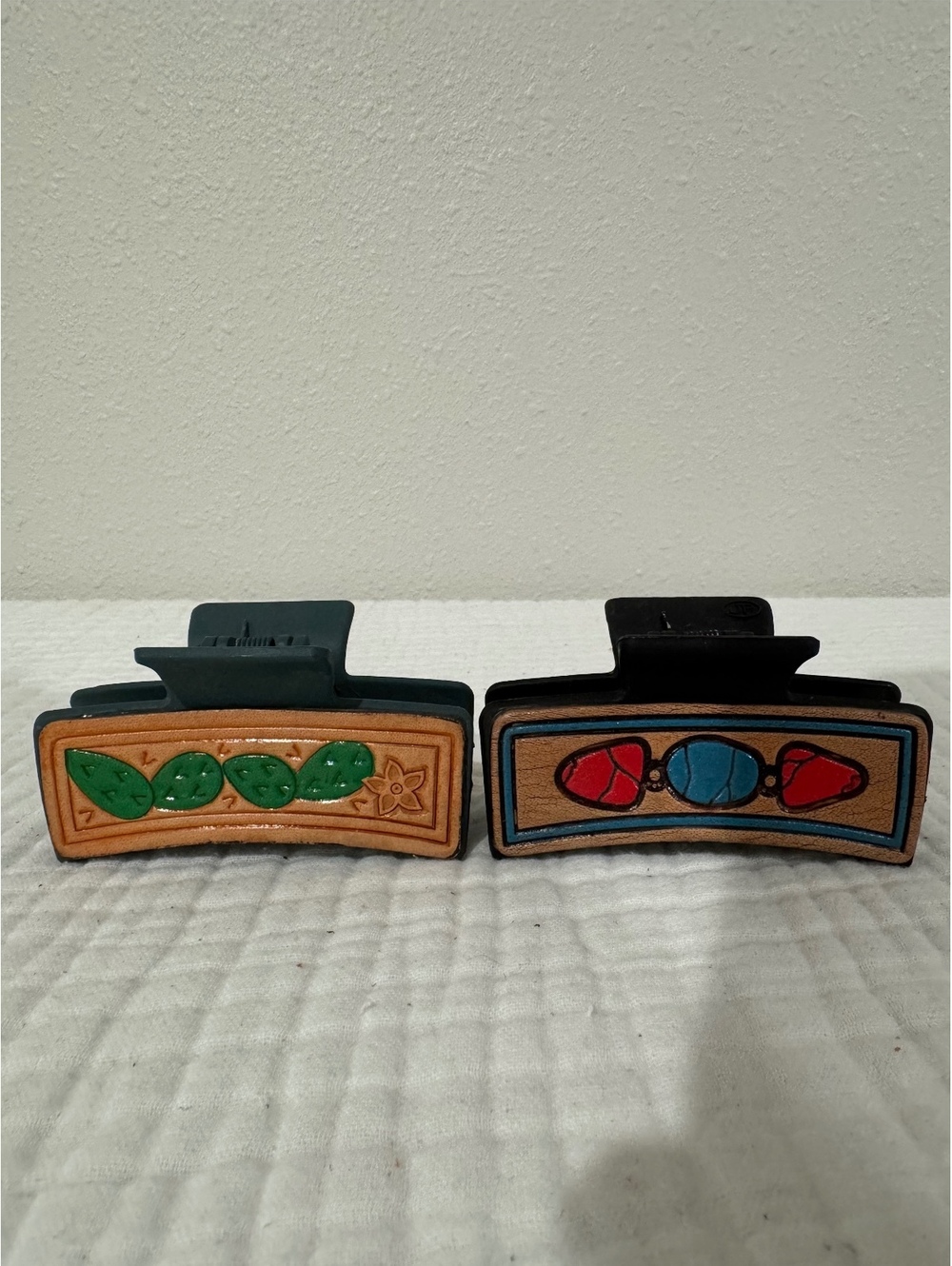 Vintage Style Decorative Hair Claw Clips Set of 2 – Boho Floral & Geometric